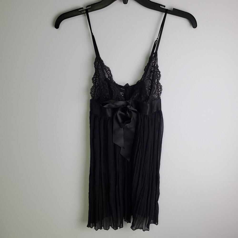 Vintage Y2K Victoria's Secret Black Lace Babydoll Lingerie Size XS